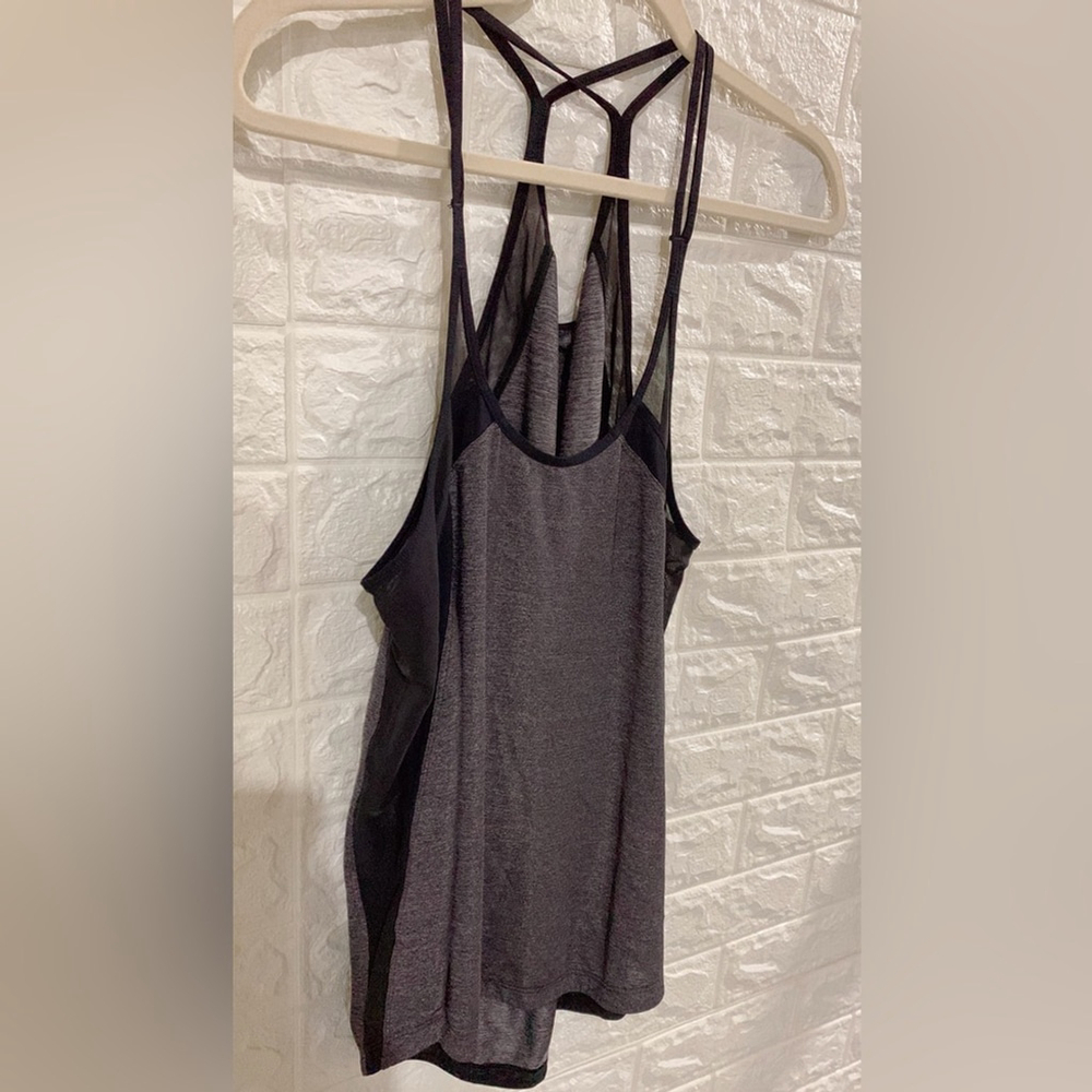 Excellent Condition Lululemon Run Off-Route Tank Heathered Black / Black | Light - Picture 5 of 8